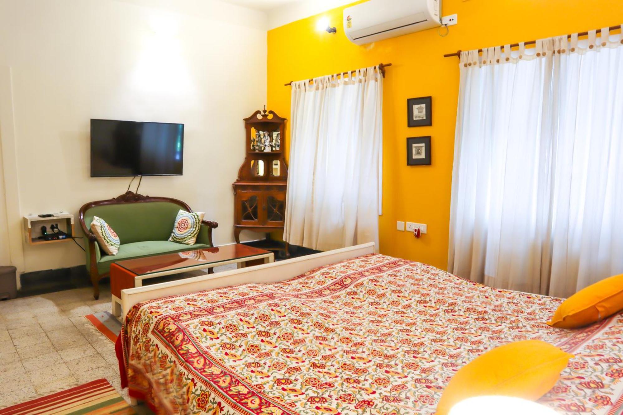 5/4 - Calcutta'S Freshest Bnb Номер фото