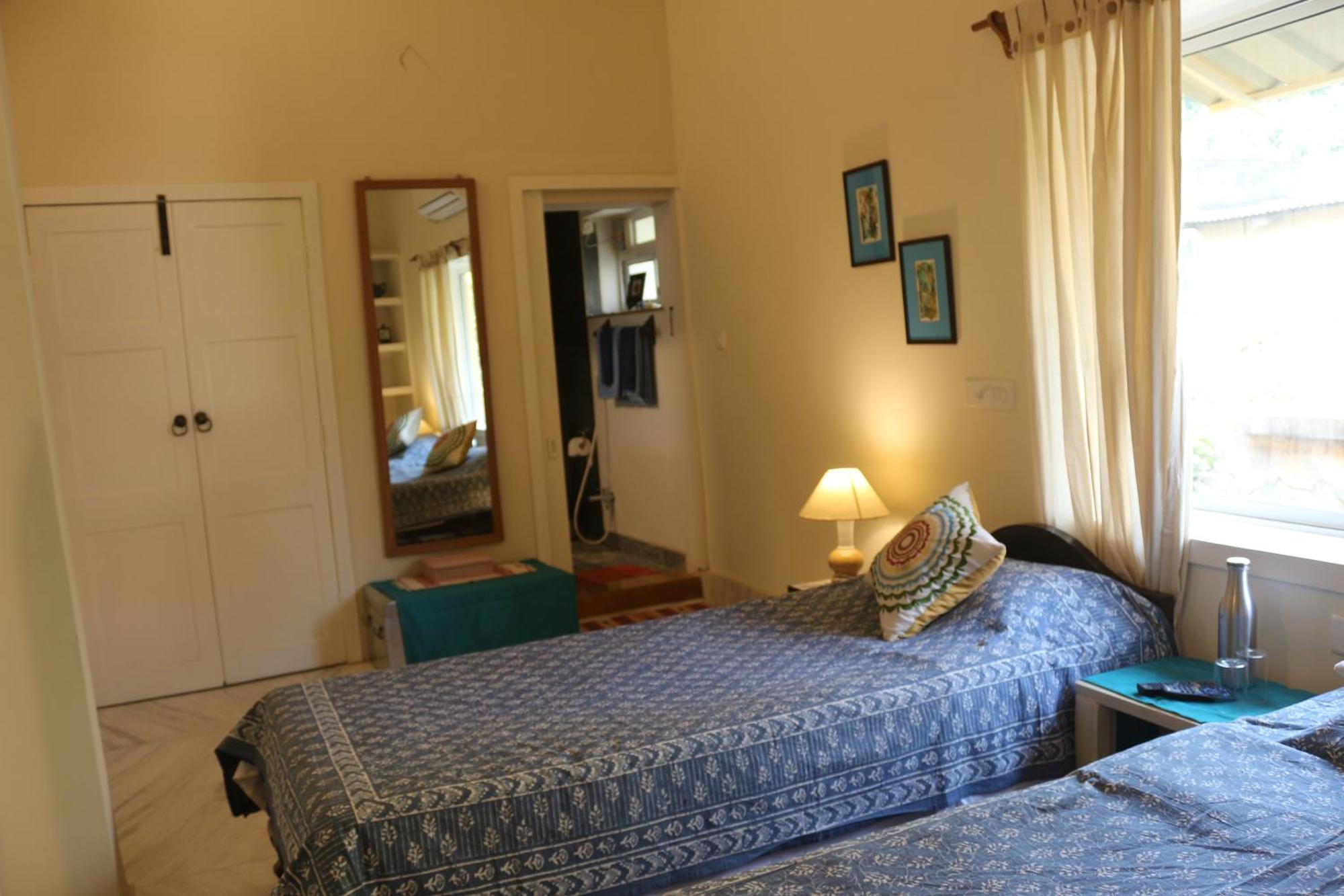5/4 - Calcutta'S Freshest Bnb Екстер'єр фото