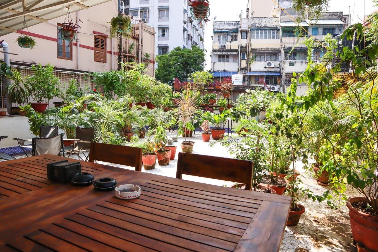 5/4 - Calcutta'S Freshest Bnb Екстер'єр фото
